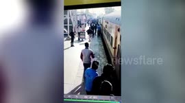 Alert cop saves life of passenger who slipped while boarding moving train in northern India