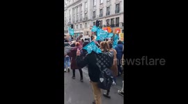 UK: Hundreds Of Thousands Of Workers Join Nationwide Strike On ‘Walkout Wednesday’ 4