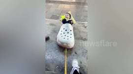 Elderly Chinese man builds amazing Croc-themed car for his grandnephew