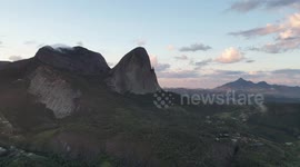 Incredible Time lapse of a giant mountain, which can be seen from a long distance: Pedra Azul in Brazil