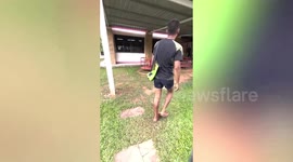 Cool father uses wooden speedboat to take son to school