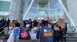 Royal college of nursing picket as Nhs nurses strike at university college hospital, London, uk
