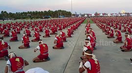 Extended Cut: World record set in Thailand for largest ‘wai kru’ ceremony involving 3,660 Muay Thai performers
