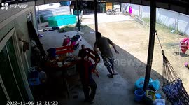 Little boy choking on jelly sparks panic as parents fight to squeeze snack from his chest