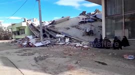 Turkey: Earthquake Rescue Efforts Continue As Death Toll Rises 3