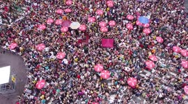 Drone footage shows impressive crowd at street carnival in São Paulo, Brazil