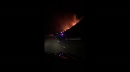 Fire closes us 101 just 5 mins before freeway closure at 11 27 in Ventura County CA on Dec. 25 2015