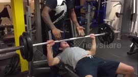Worst personal trainer ever??