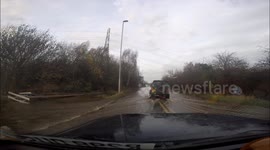4x4's In Floods - Dash Cam Footage