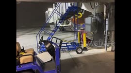 US: Strong Winds Blast Las Vegas Valley Area, High Wind Warning Issued