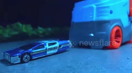 Filmmaker creates incredible stop-motion chase scenes using Hot-Wheels toy cars