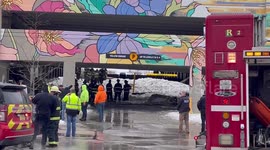 Parking structure partially collapses at shopping mall in Glendale, US