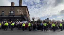 Pro LGBT Protesters surround Honor Oak Pub to stop Far Right from interfering another drag story time