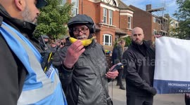 Honor Oak pub demonstration: Black man supporting Turning Point UK claims he had banana thrown at him