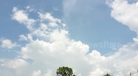 BEAUTIFUL BLUE SKY WITH BEAUTIFUL WHITE CLOUDS IN INDIA .WHITE CLOUD IN THE SKY