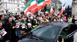 Iranian royalists turn up to support former Crown Prince Reza Pahlavi during visit to Parliament