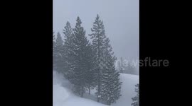 US: Blizzard Warnings Issued As Major Winter Storm Sweeps Sierra Nevada 2