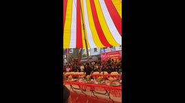 A unique communal house festival