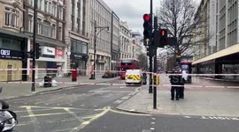 Police close part of Oxford Street due to stabbing