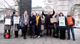 Lawyers in London stage demonstration for activists facing prison for mentioning climate change in court