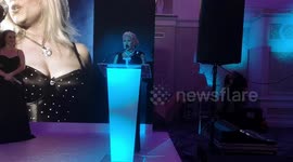 Page 3 legend Samantha Fox accepts her award at the Icon Awards she emotionally thanks her Mum and her previous wife who had died as well as many other people.