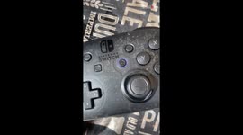 *Germaphobes' worst nightmare* filthy game controller is ridden with mites