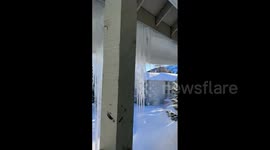 US: Heavy Snowfall Causes Ski Resort Closures At Lake Tahoe 2
