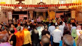 Vibrant scenes as devotees celebrate Holi - India's festival of colours