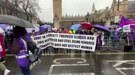 Waspi protest after government take their pension
