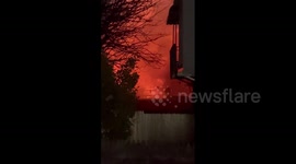 5-alarm fire guts homes in Queens, New York
