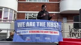'NHS is amazing' says actor Rob Delaney while recalling devastating time his son was diagnosed with cancer