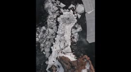 Artist braves 'baltic' conditions to create stunning portraits on FLOATING shards of ice Part 1/6