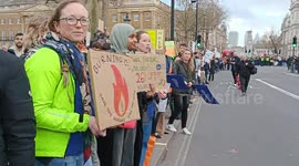 Huge numbers of NHS workers protest outside Ten Downing Street