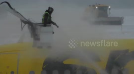 Late winter Nor’easter pummels New York airport with heavy snow