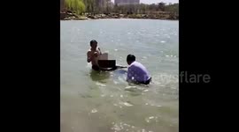 Heroic groom-to-be and photographer work together to rescue drowning girl in China