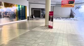 Heavy snow causes mall roof to collapse in Minnesota