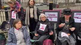 Mothers stage 6-day hunger strike outside Downing Street to protest against child poverty