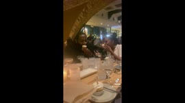 Strangers celebrate gender reveal at Dallas restaurant with emotional twist