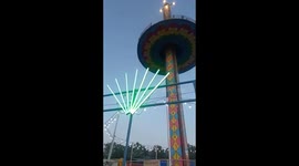 Dramatic moment theme park ride collapses and people violently hit ground in Ajmer, India
