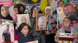 Palestinians take part in a protest in solidarity with prisoners on hunger strike in Israeli Jails, in the West Bank city of Nablus.