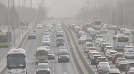 Thick sandstorms shroud Beijing, air quality plummets