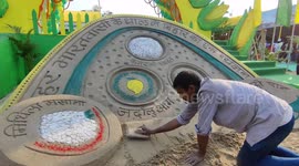Sand artist created beautiful agriculture based food art three-day Bihar Diwas in Northern India