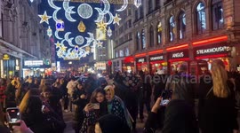 Londoners enjoy Ramadan lights in the West End