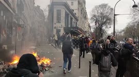 Pension reform: riot, fire, and tear gas in Paris