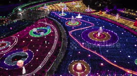 Mesmerising light show delights tourists and residents in Xingyi city, China