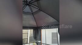 Ex-embalmer is now a self-taught decorator doing up single mums’ homes for free