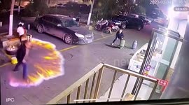 Fireball bursts out of gas cylinder sending residents scampering for cover in China
