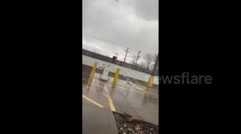 US: Transformer Explodes During Severe Thunderstorm In Ohio