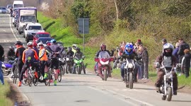Hundreds of Yorkshire bikers set off on ride for children charities