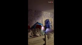 Mother catches clever girl using her tablet redhandedly *funny reaction*